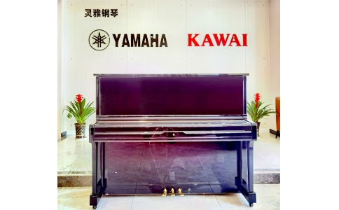 雅马哈YAMAHA U1-5480093 钢琴